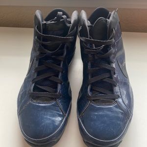 Nike zoom hustle basketball shoe